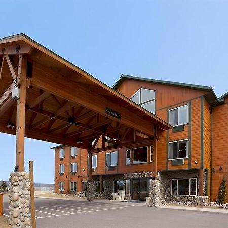 Holiday Inn Express Munising-Lakeview Hotel By Ihg Exterior photo