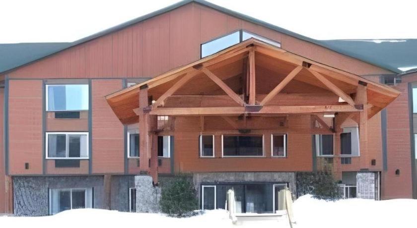 Holiday Inn Express Munising-Lakeview Hotel By Ihg Exterior photo