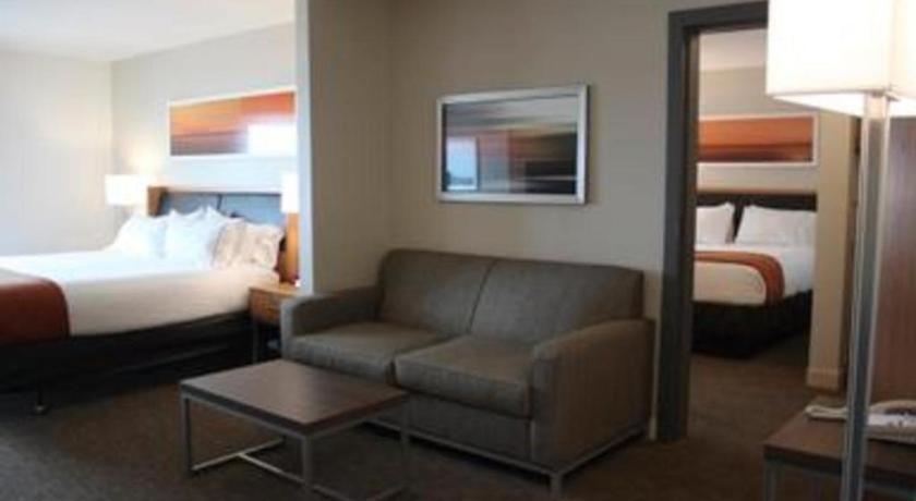 Holiday Inn Express Munising-Lakeview Hotel By Ihg Exterior photo